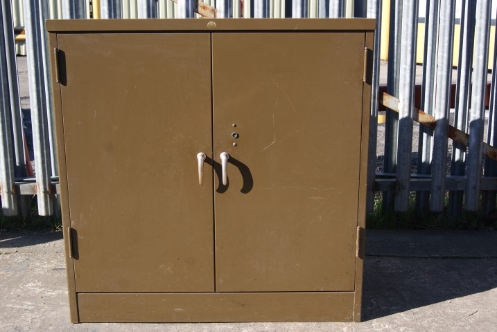 Vintage Sankey Sheldon metal cabinet