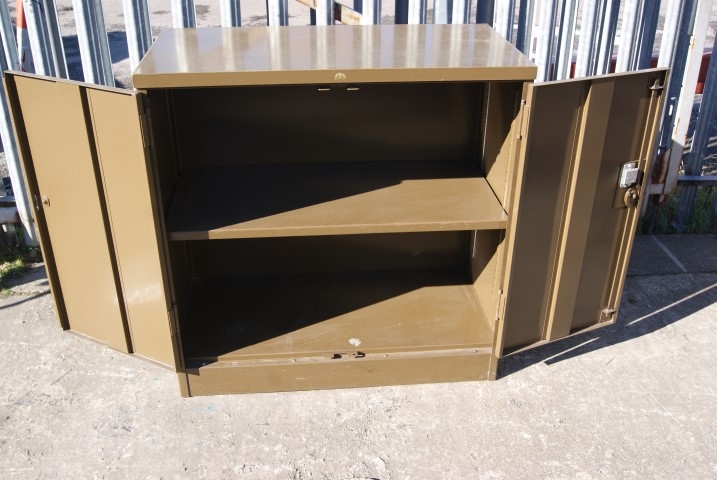 Vintage Sankey Sheldon metal cabinet