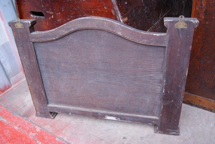 Commemorative oak plaque