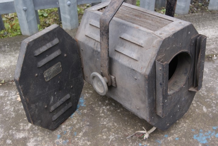 Strand Electric & Engineering Co Ltd stage light