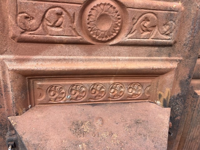 Victorian cast iron bedroom grate