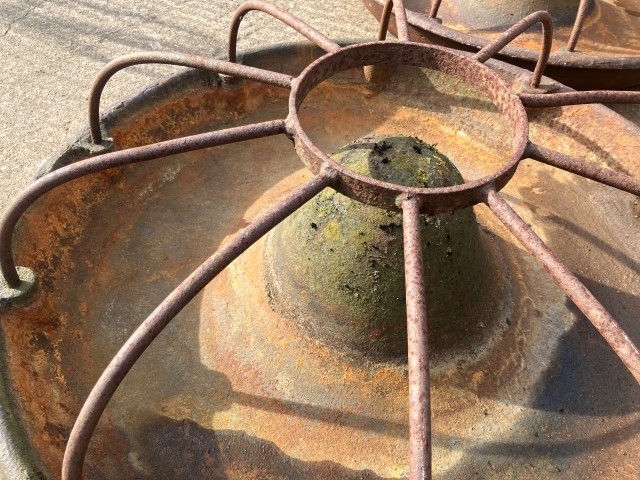 Cast iron pig feeders