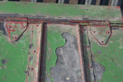Riveted galvanised flour bin