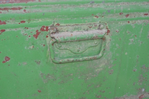 Riveted galvanised flour bin