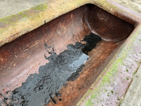 Half moon cattle water trough