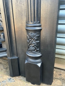 Victorian bedroom grate
