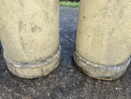 A set of Victorian buff chimney pots