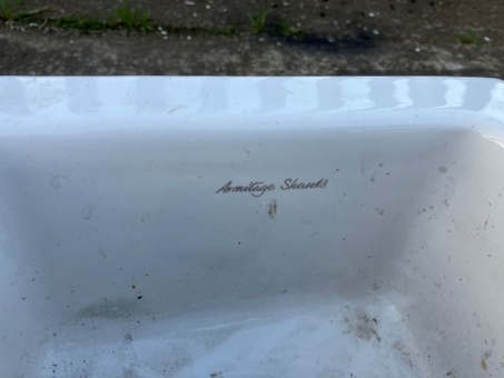 Armitage Shanks lab sinks