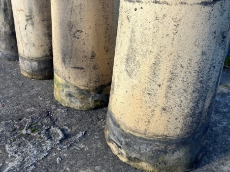Victorian buff chimney pots