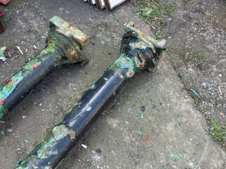 Cast iron columns