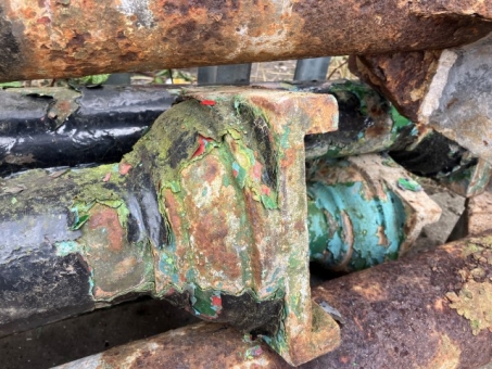 Cast iron columns
